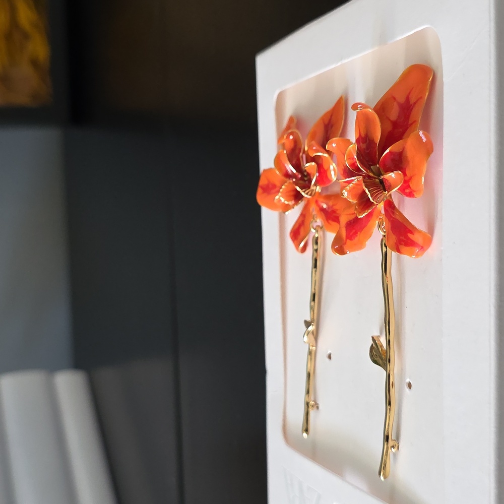 ZARA Stem Flower Earrings - Picture 11 of 15